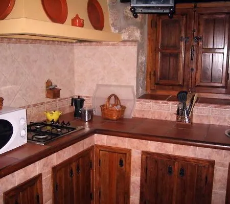 Casa Rural Virgen De La Cabeza * Valencia de Alcantara