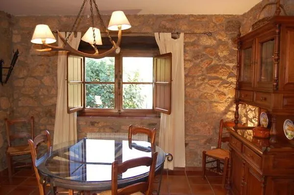 Casa Rural Virgen De La Cabeza * Valencia de Alcántara